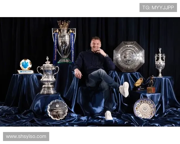 从草根到顶尖足球明星瓦尔迪的励志奋斗之路