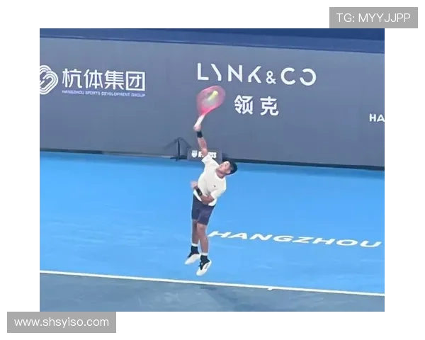 杭州网球队技术争议引发热议球员表现与教练策略成焦点讨论