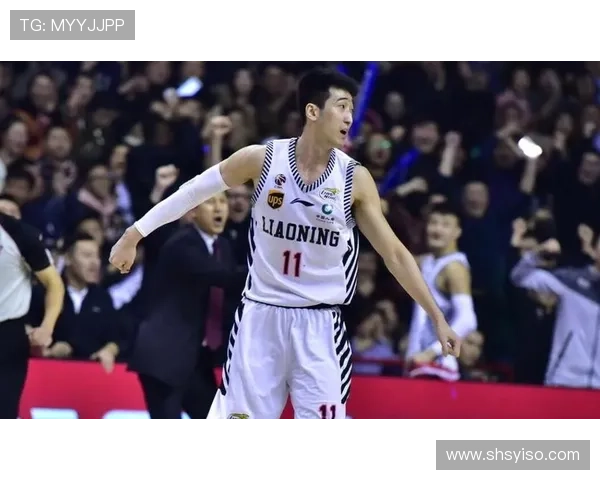 重庆篮球队以92分领跑世锦赛积分榜展现强大实力